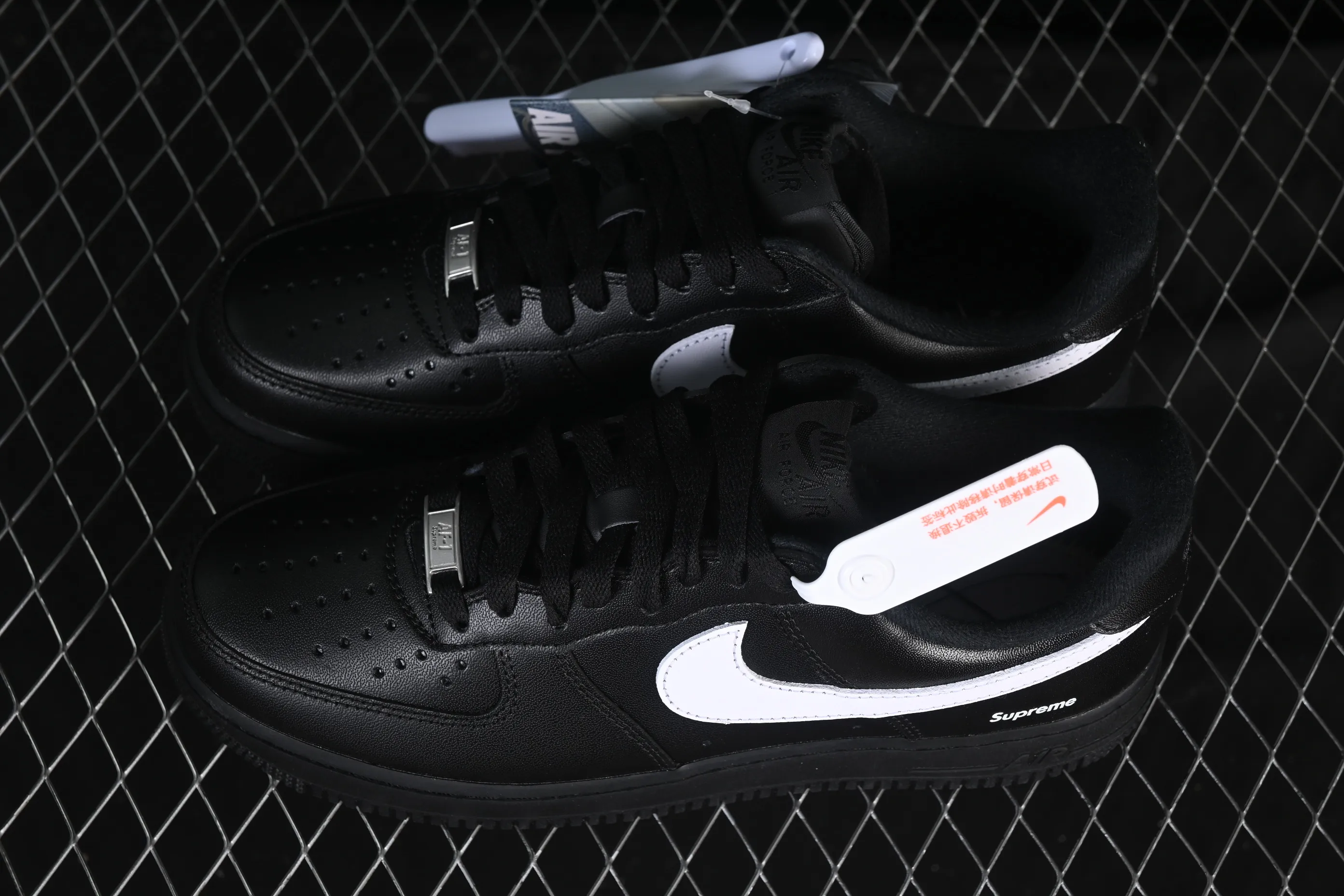All categories Nk Air Force 1 Air Force series Nk Air Force 1 Low Air Force low-top Supreme x Nike Air Force 1'07 Low joint model Air Force 1 low-top casual sneakers CU9225-002